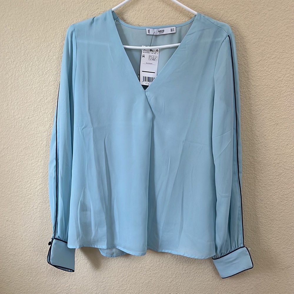 MANGO Light Blue Crewneck Blouse Size M
